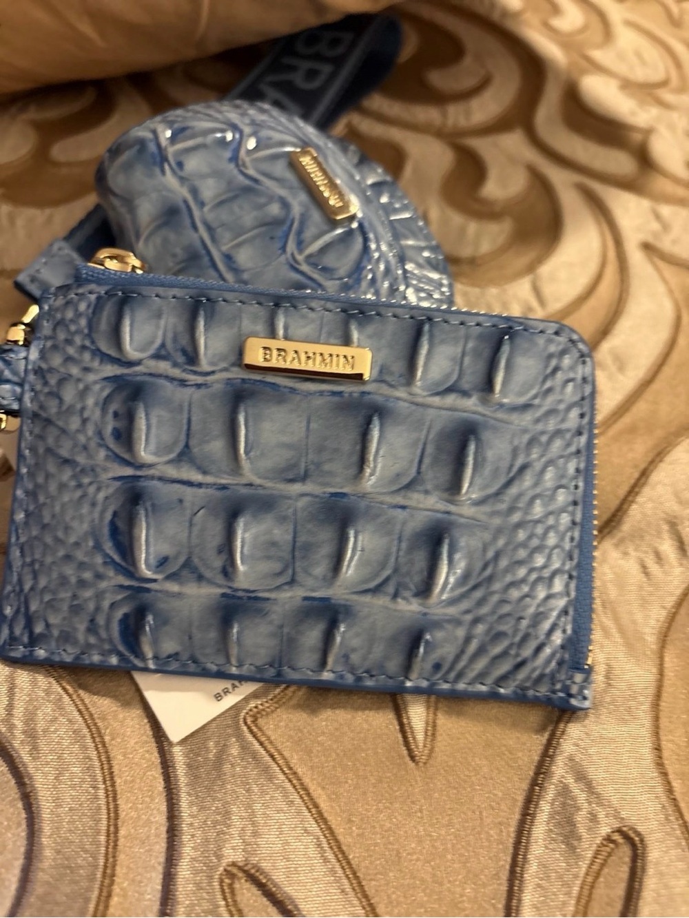 Brahmin Aura Blue Melbourne Etta Webbing Strap Wristlet NWT - Picture 3 of 6